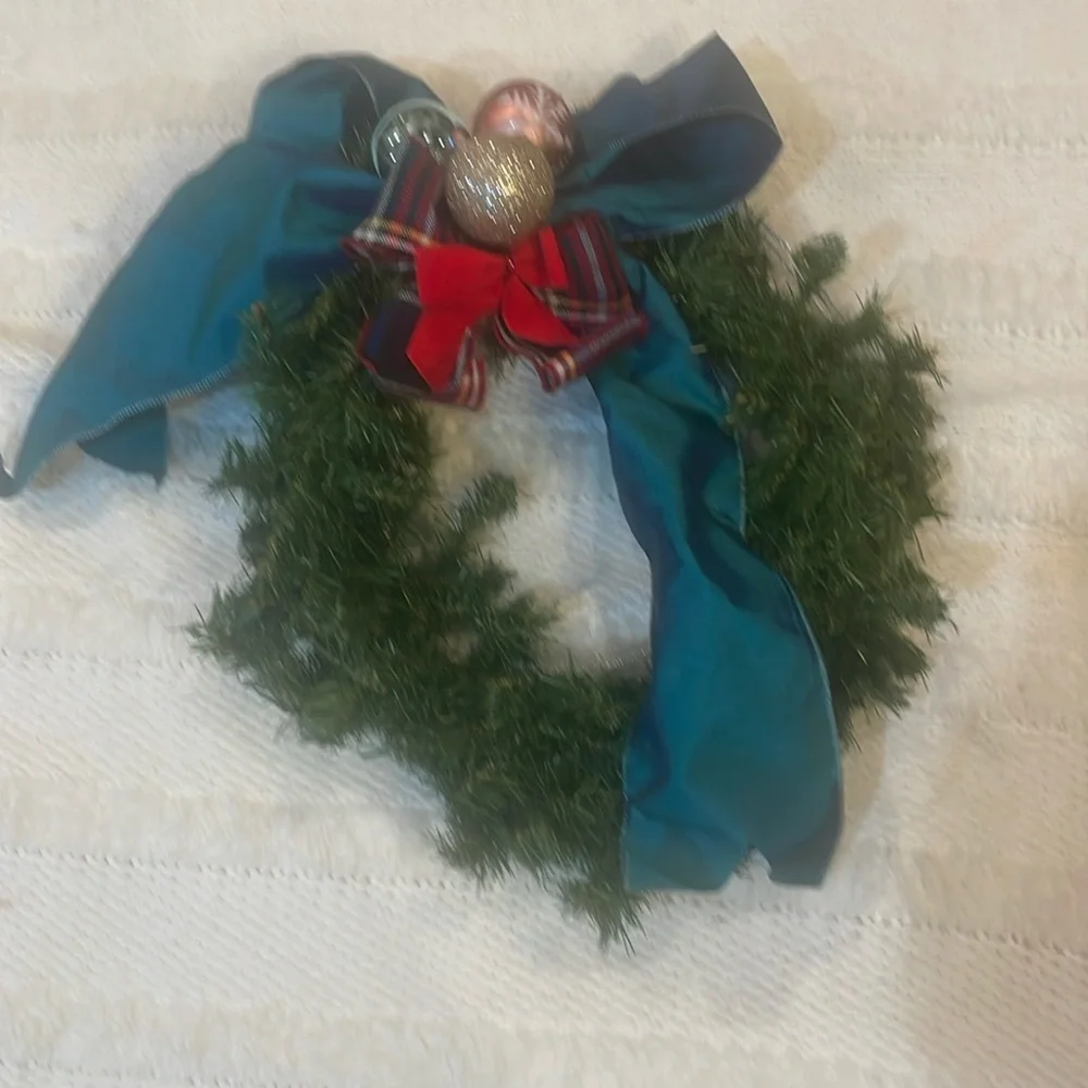 Holiday Christmas wreath plaid ribbon ornaments turquoise bow medium size